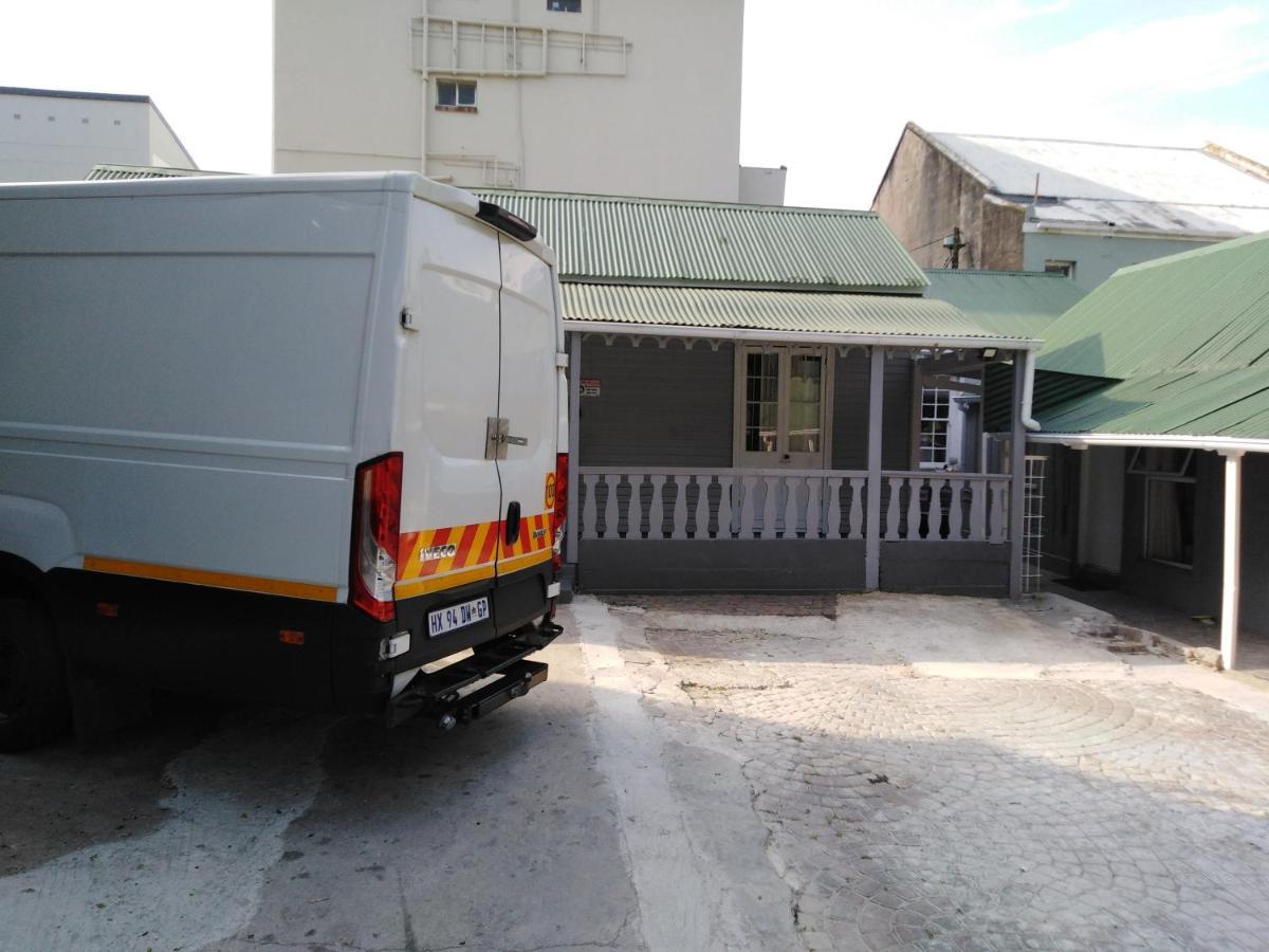 The Monument Guesthouse Port Elizabeth Exterior foto
